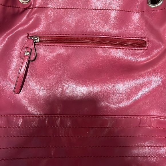 Aldo Large Pink Faux Leather Purse​​​​ - Picture 5 of 15
